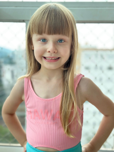 Foto 10 - Modelo Larissa R. Cordeiro